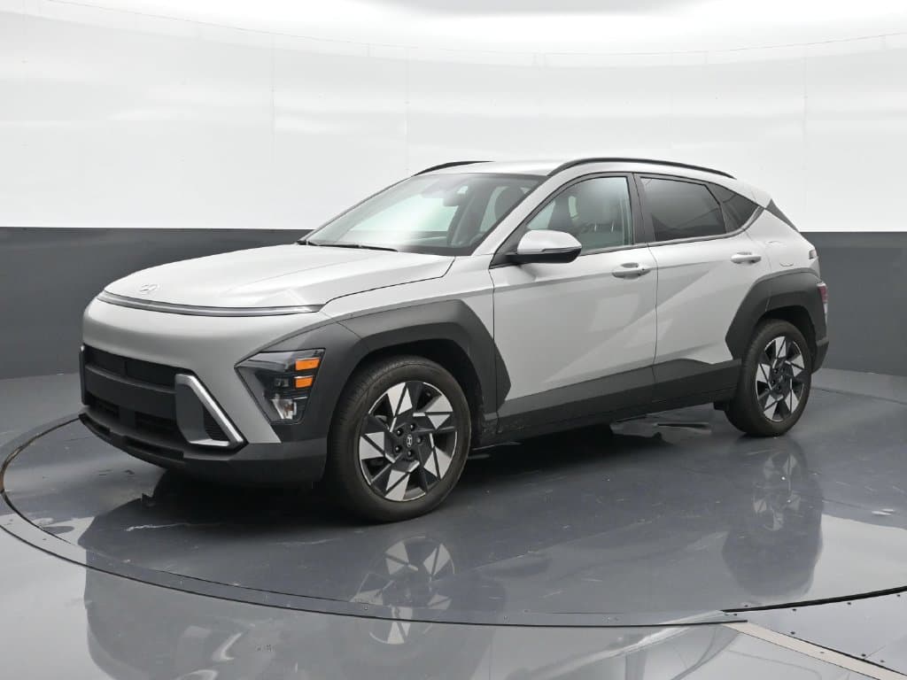 2024 Hyundai Kona SEL — photo 1 of 7