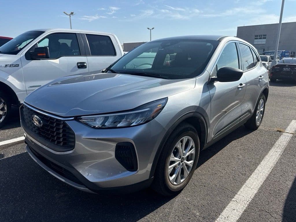2024 Ford Escape Active — photo 1 of 4