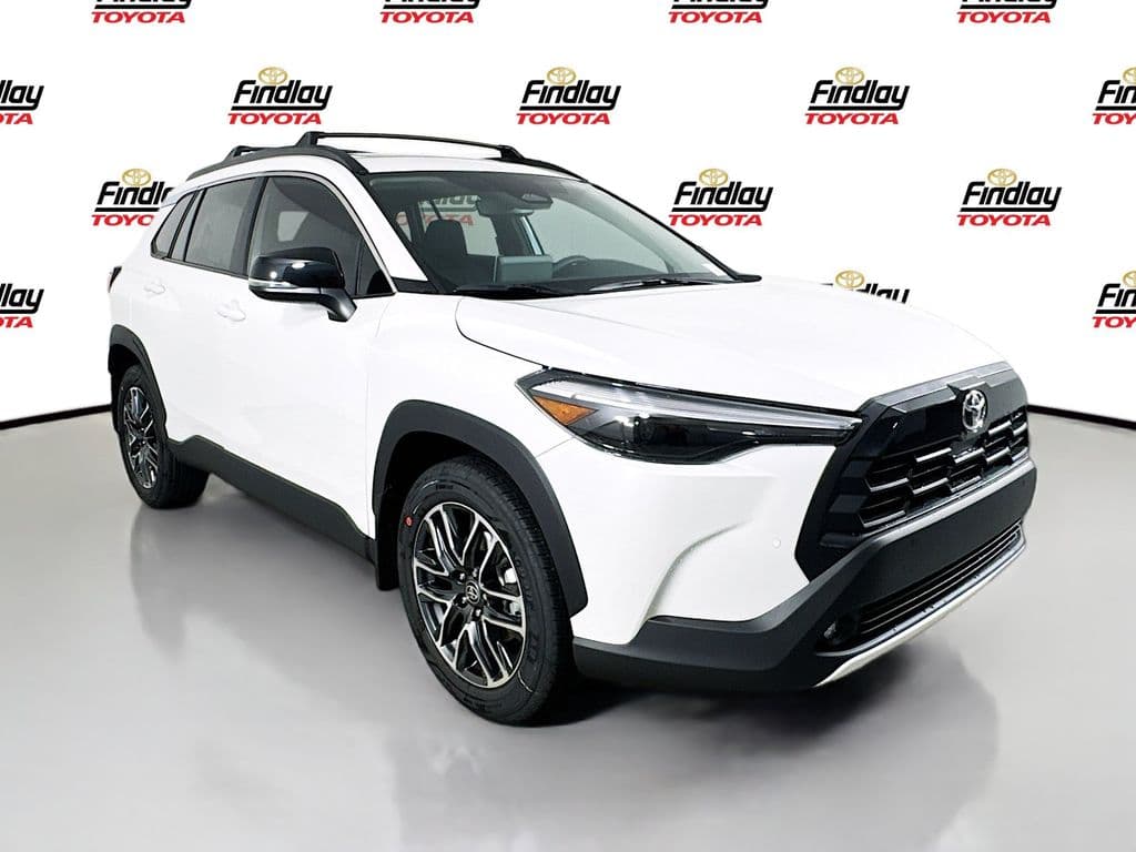 2026 Toyota Corolla Cross XLE — photo 1 of 17