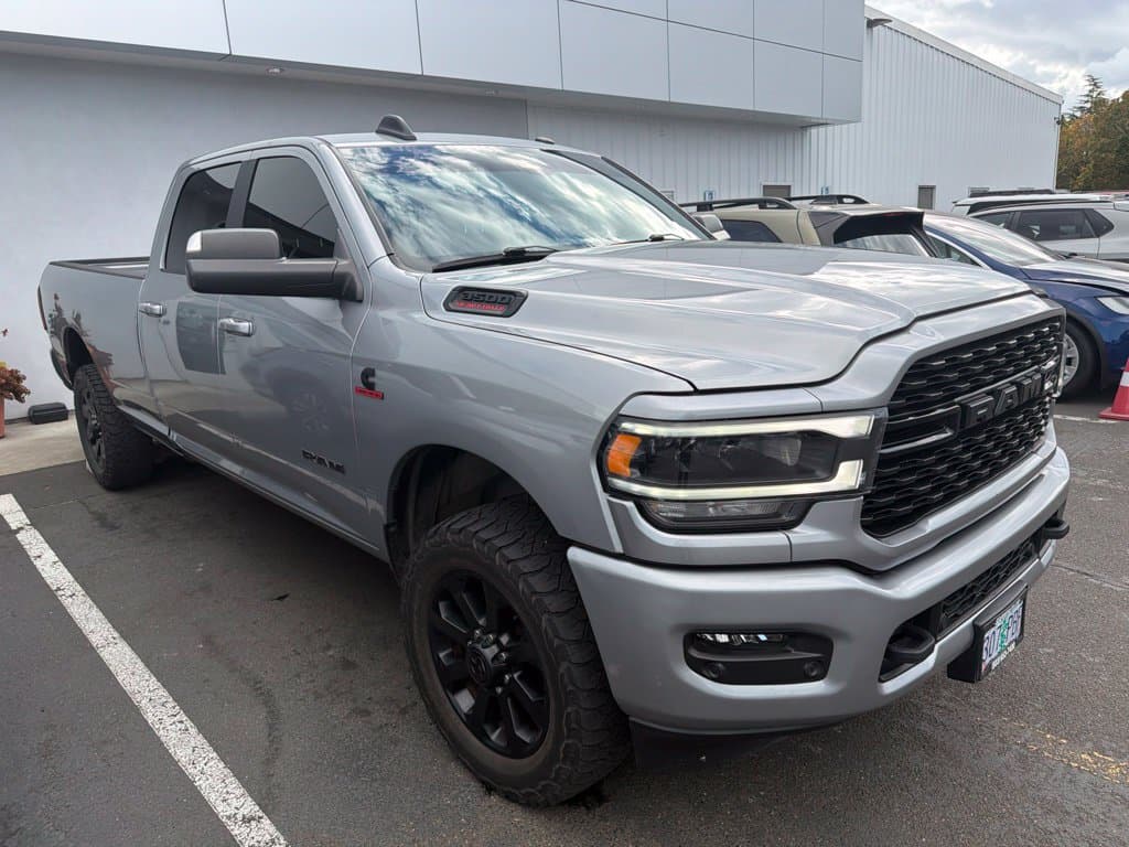 2022 RAM 3500 Big Horn — photo 1 of 12