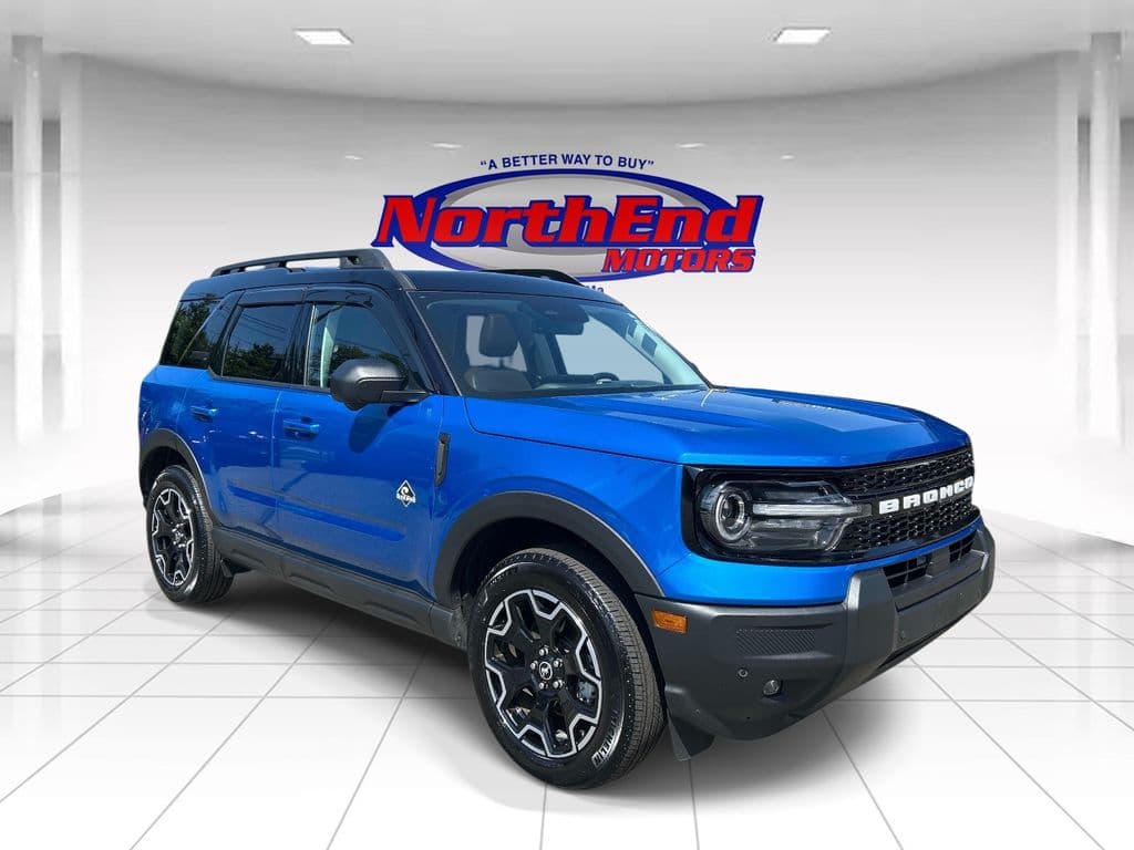 2025 Ford Bronco Sport Outer Banks — photo 1 of 45