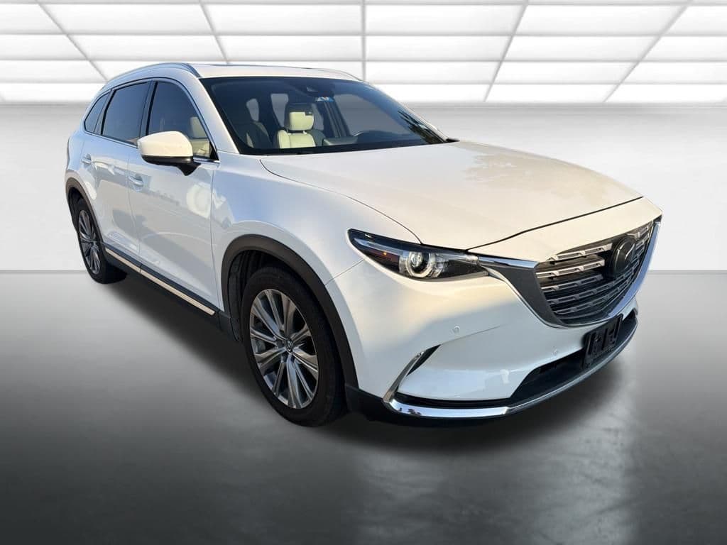 2023 Mazda CX-9 Signature — photo 1 of 11