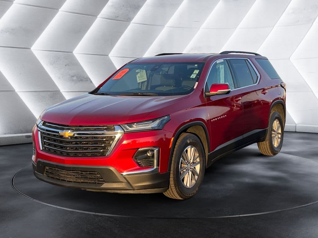 2023 Chevrolet Traverse LT Cloth — photo 1 of 20