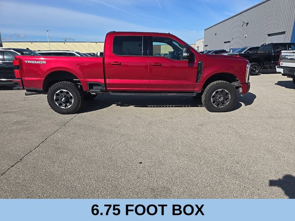 2025 Ford Super Duty F-250 SRW XLT — photo 1 of 28