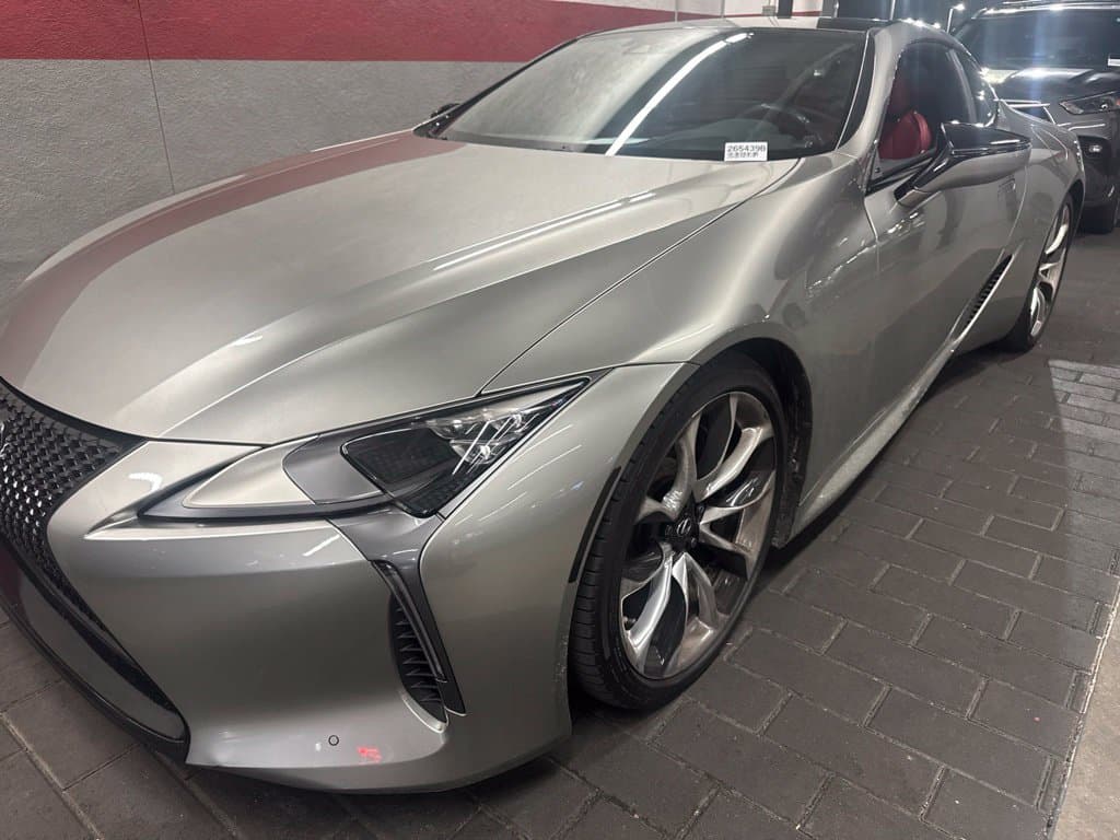 2021 Lexus LC Base — photo 1 of 4