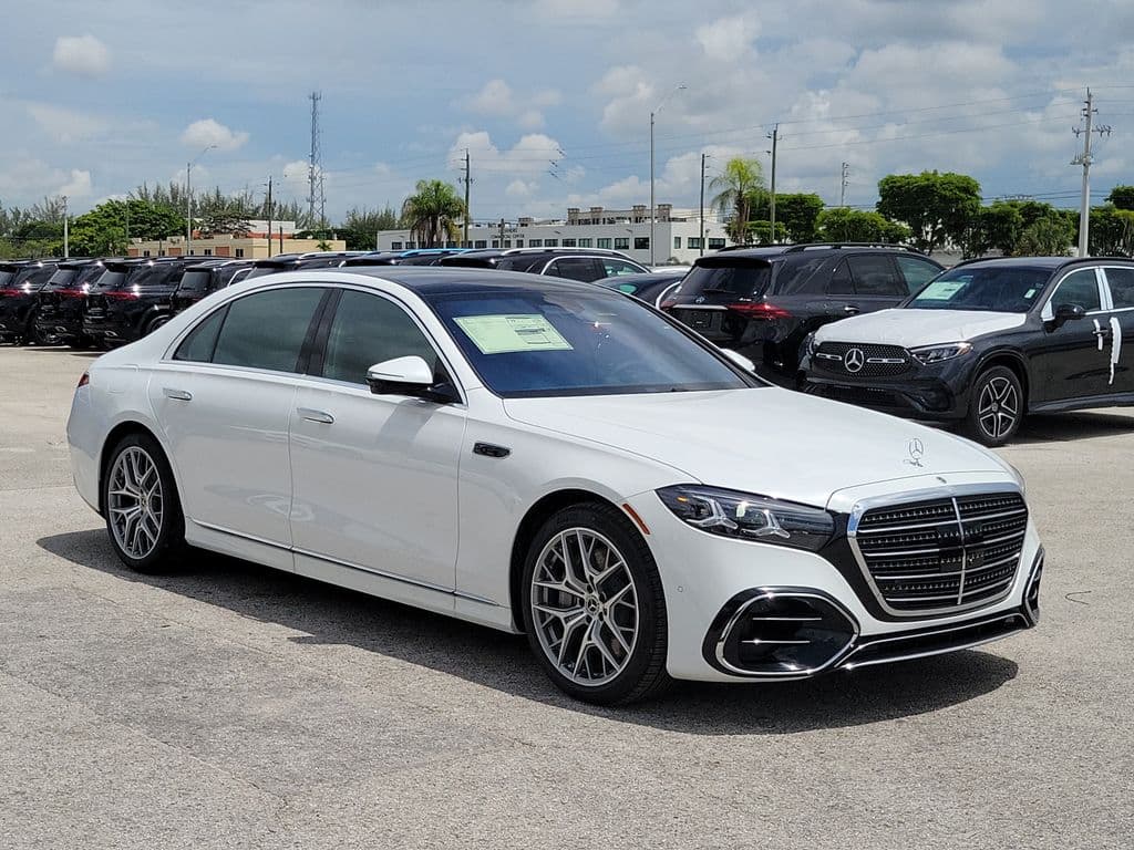 2027 Mercedes-Benz S-Class S 580 — photo 1 of 30