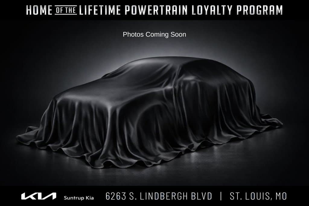 2023 Toyota Highlander Platinum — photo 1 of 7