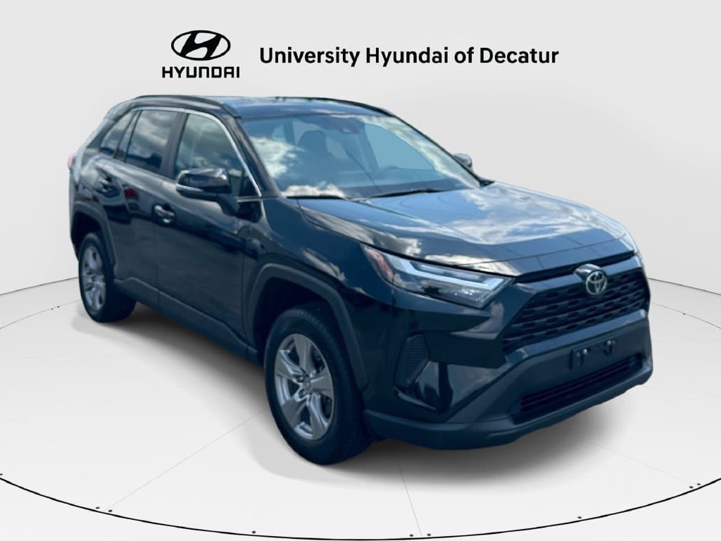 2024 Toyota RAV4 XLE — photo 1 of 29
