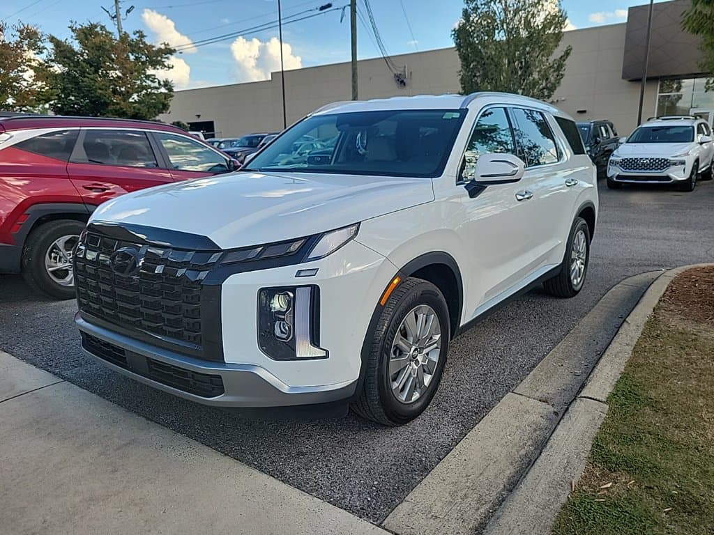 2024 Hyundai Palisade SEL 7P — photo 1 of 2