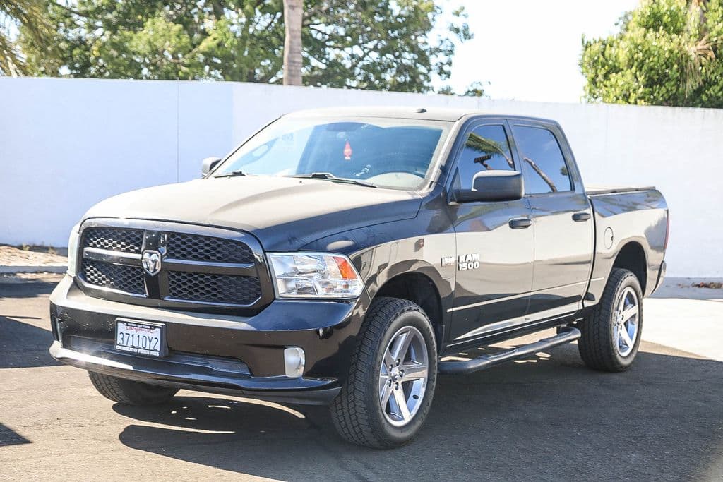 2017 RAM 1500 Express — photo 1 of 11