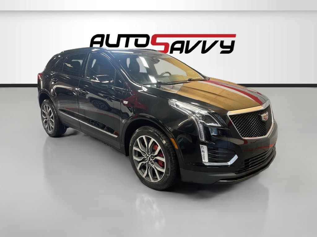 2023 Cadillac XT5 AWD Sport — photo 1 of 34