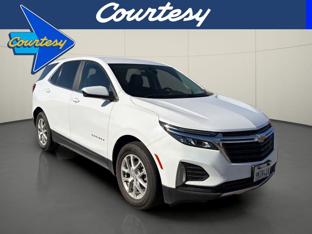 2024 Chevrolet Equinox LT — photo 1 of 17