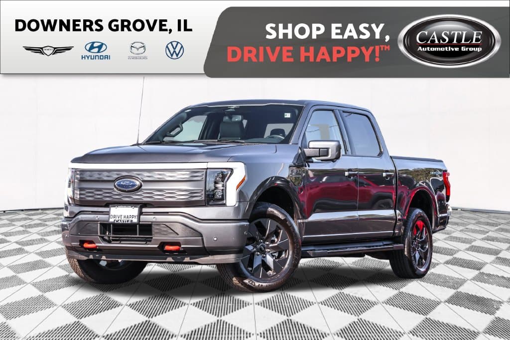 2023 Ford F-150 Lightning LARIAT — photo 1 of 42