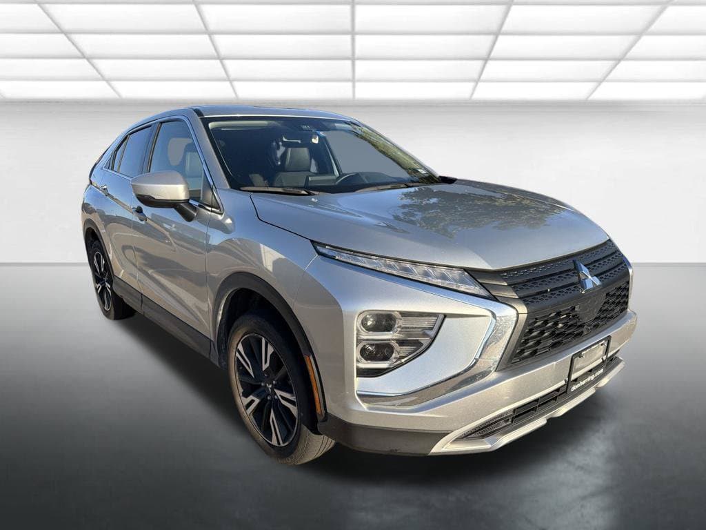 2024 Mitsubishi Eclipse Cross SE — photo 1 of 10