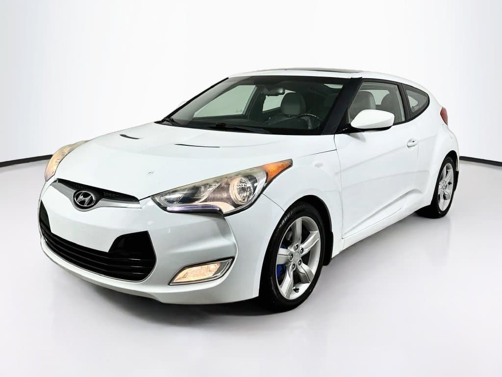 2014 Hyundai Veloster Base — photo 1 of 25