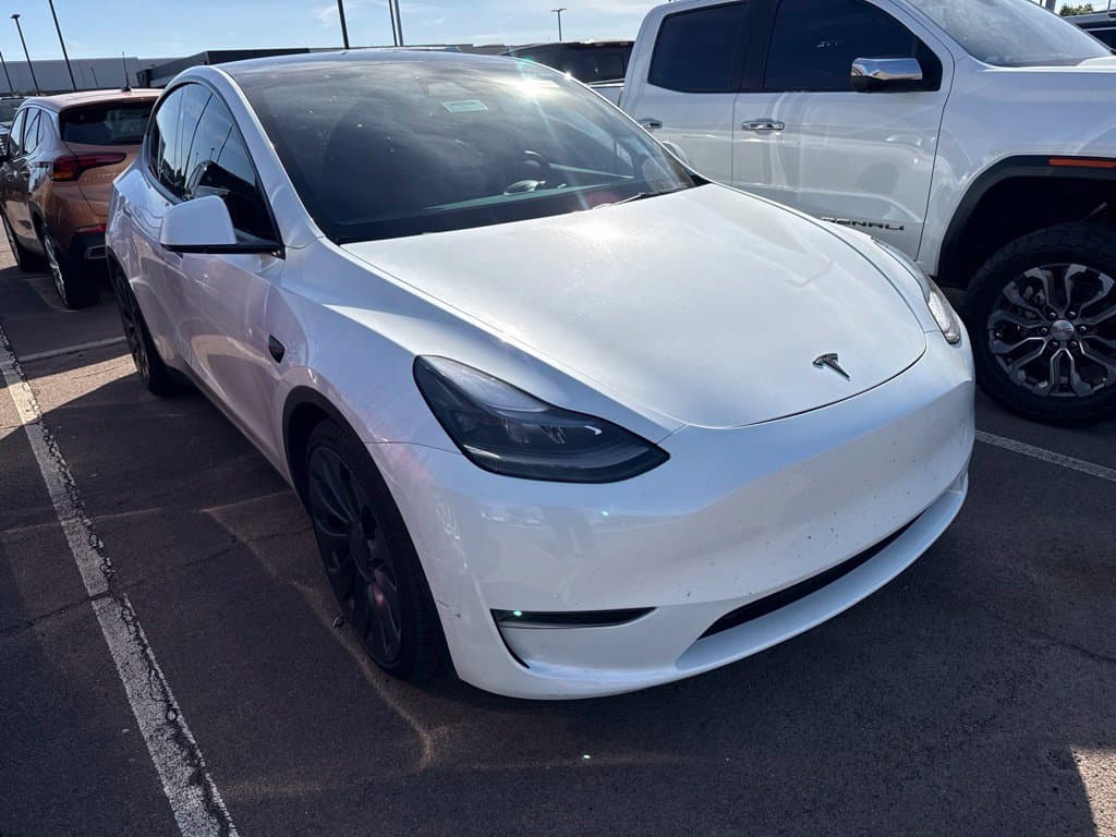 2024 Tesla Model Y Performance — photo 1 of 11