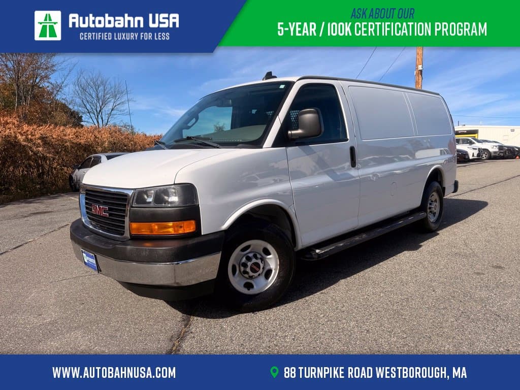 2019 GMC Savana Cargo Van Base — photo 1 of 23