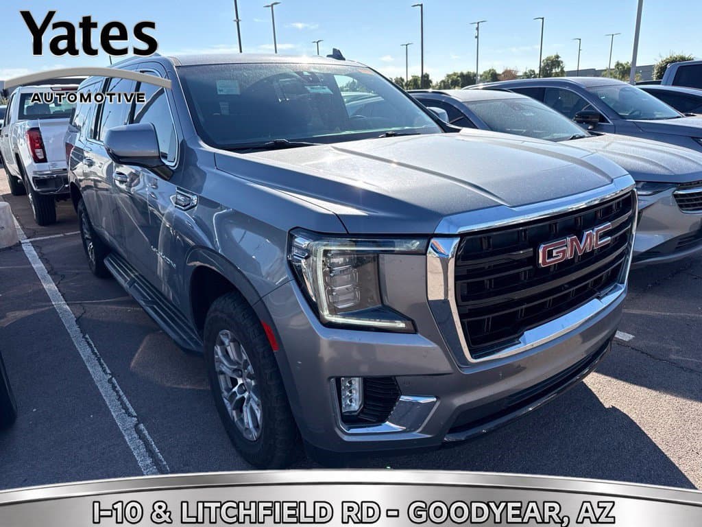 2021 GMC Yukon XL SLE — photo 1 of 15