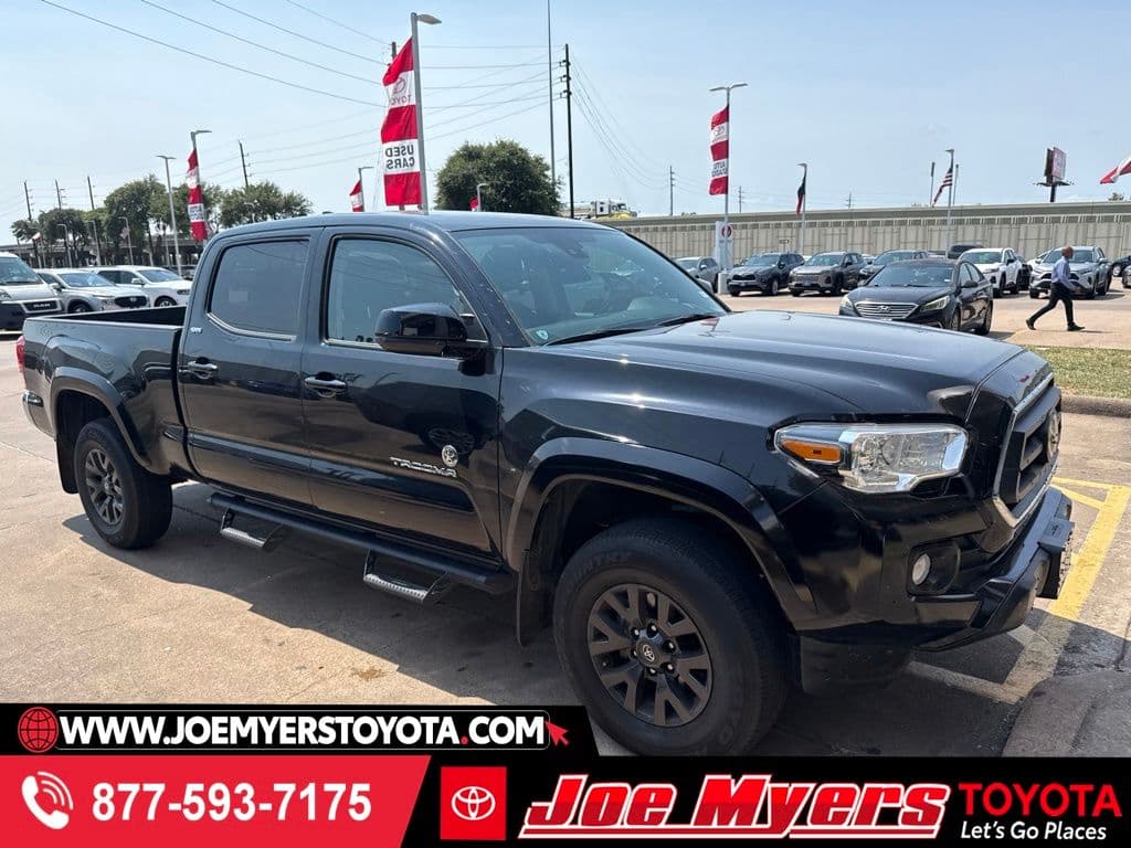 2020 Toyota Tacoma SR5 — photo 1 of 5