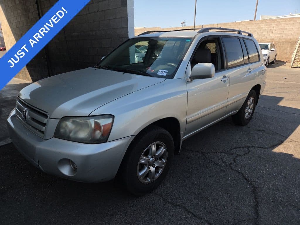 2005 Toyota Highlander V6 — photo 1 of 6