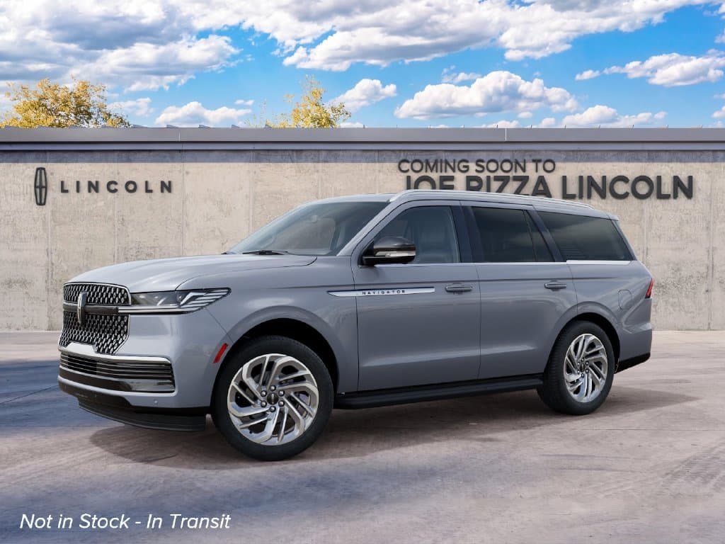 2027 Lincoln Navigator Premiere — photo 1 of 21