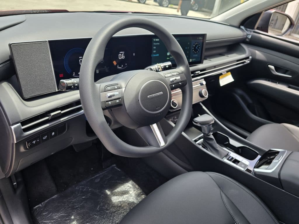 2026 Hyundai Tucson SEL Plus — photo 1 of 26