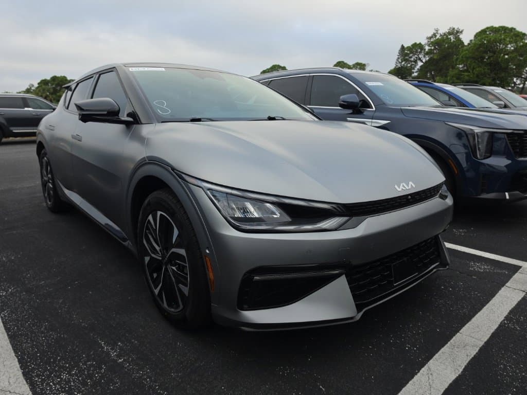 2024 Kia EV6 GT-Line — photo 1 of 16