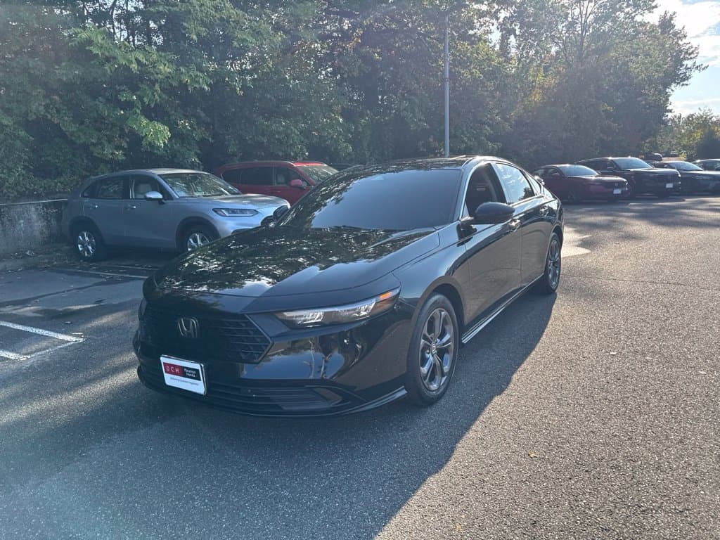 2024 Honda Accord Hybrid EX-L — photo 1 of 21