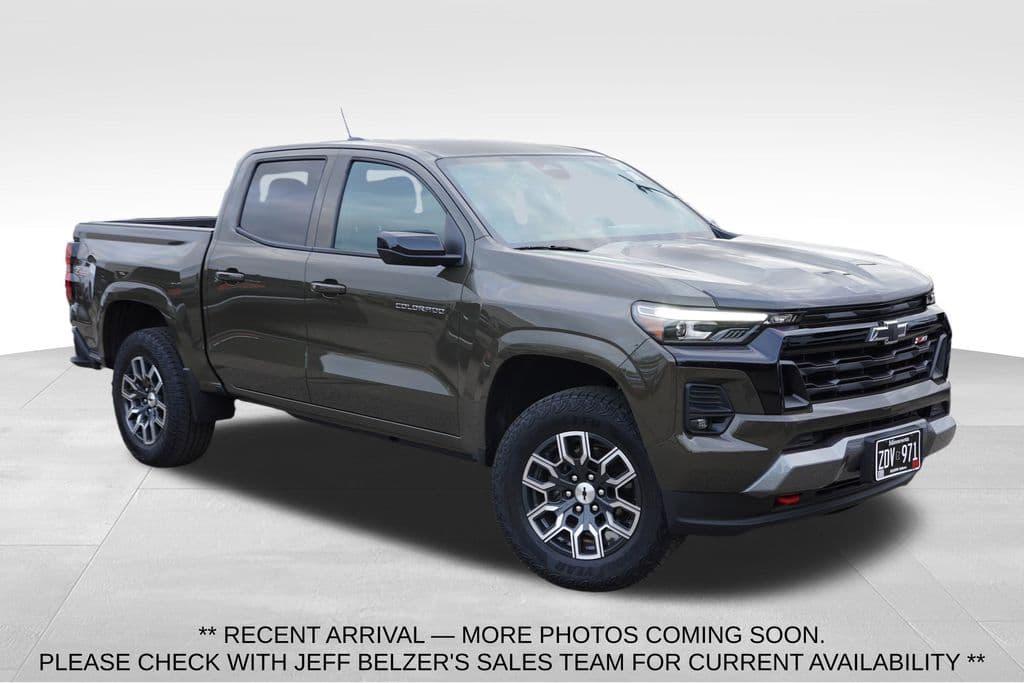 2023 Chevrolet Colorado Z71 — photo 1 of 7