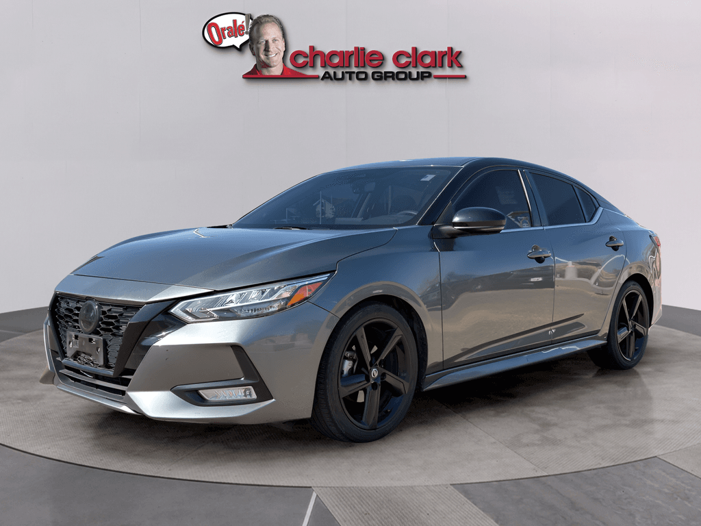 2023 Nissan Sentra SR — photo 1 of 12