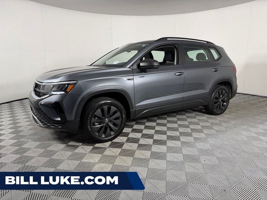 2023 Volkswagen Taos 1.5T S — photo 1 of 40