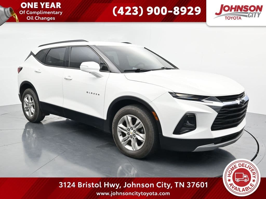 2019 Chevrolet Blazer Base — photo 1 of 30
