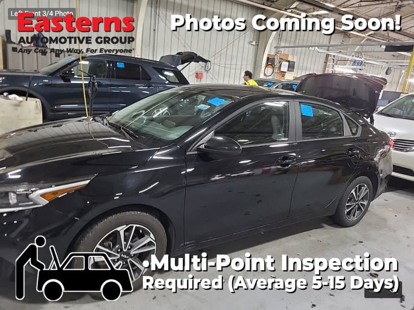 2024 Kia Forte LXS — photo 1 of 3