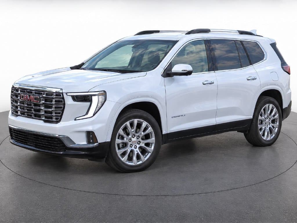 2024 GMC Acadia AWD Denali — photo 1 of 8