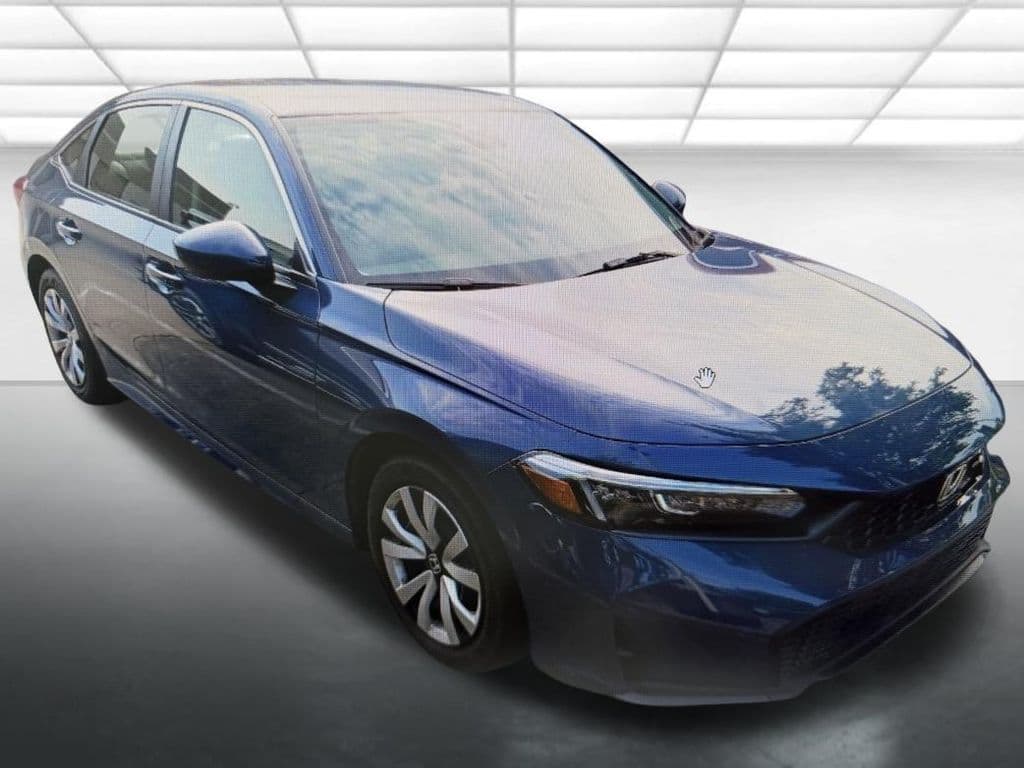 2025 Honda Civic LX — photo 1 of 4