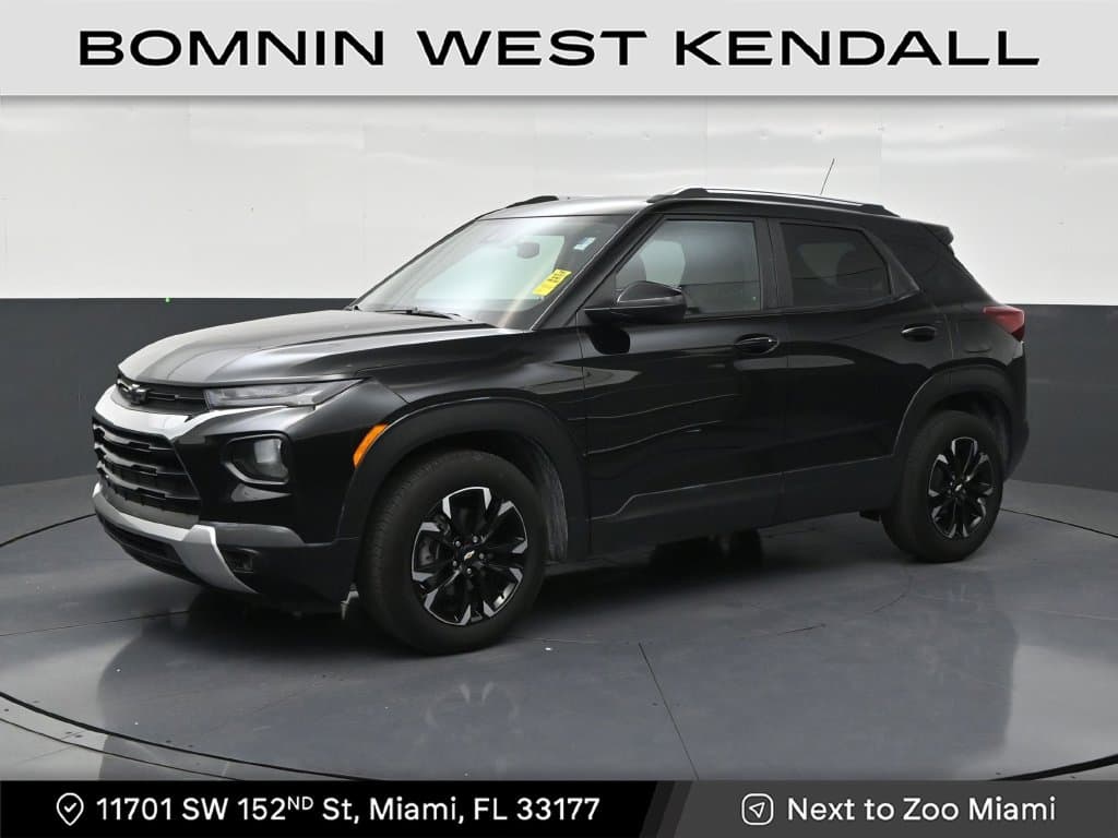 2023 Chevrolet Trailblazer LT — photo 1 of 30