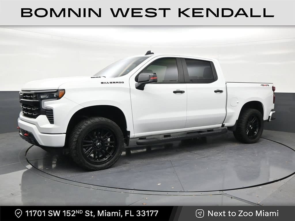 2024 Chevrolet Silverado 1500 RST — photo 1 of 33