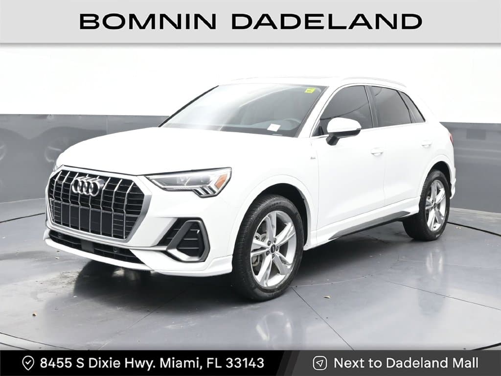2023 Audi Q3 Premium — photo 1 of 36