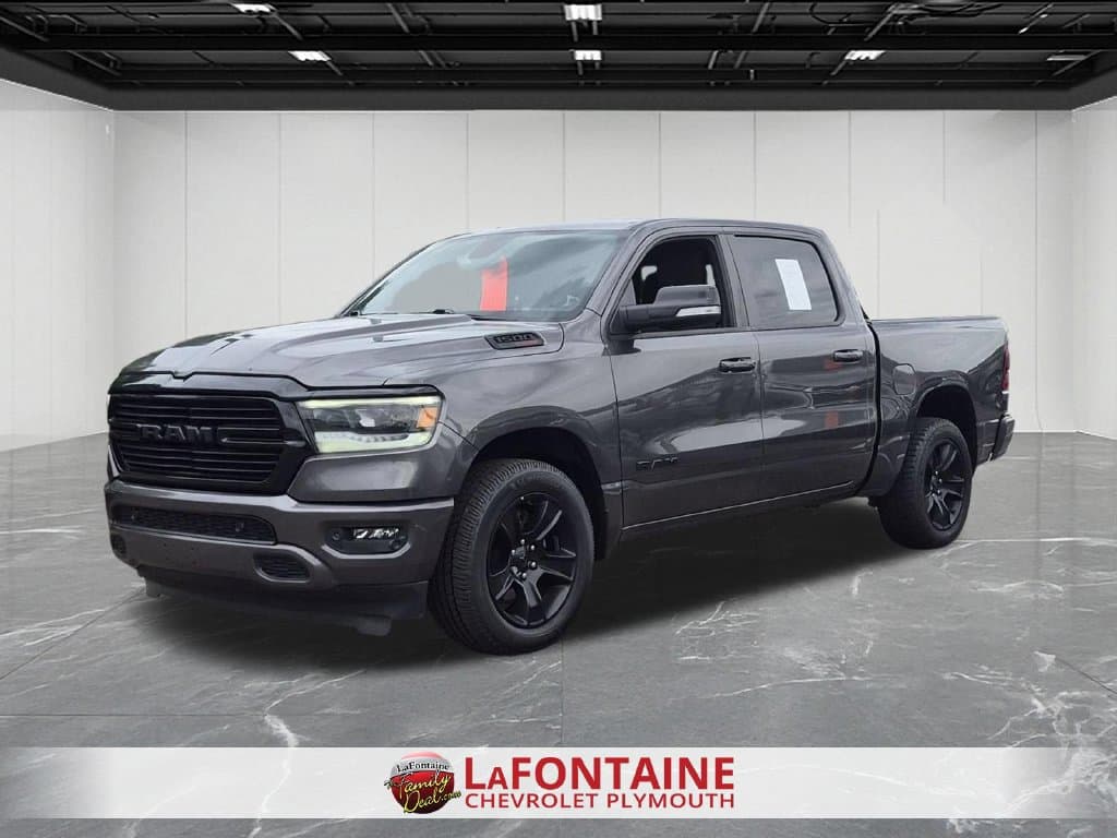 2021 RAM 1500 Base — photo 1 of 33