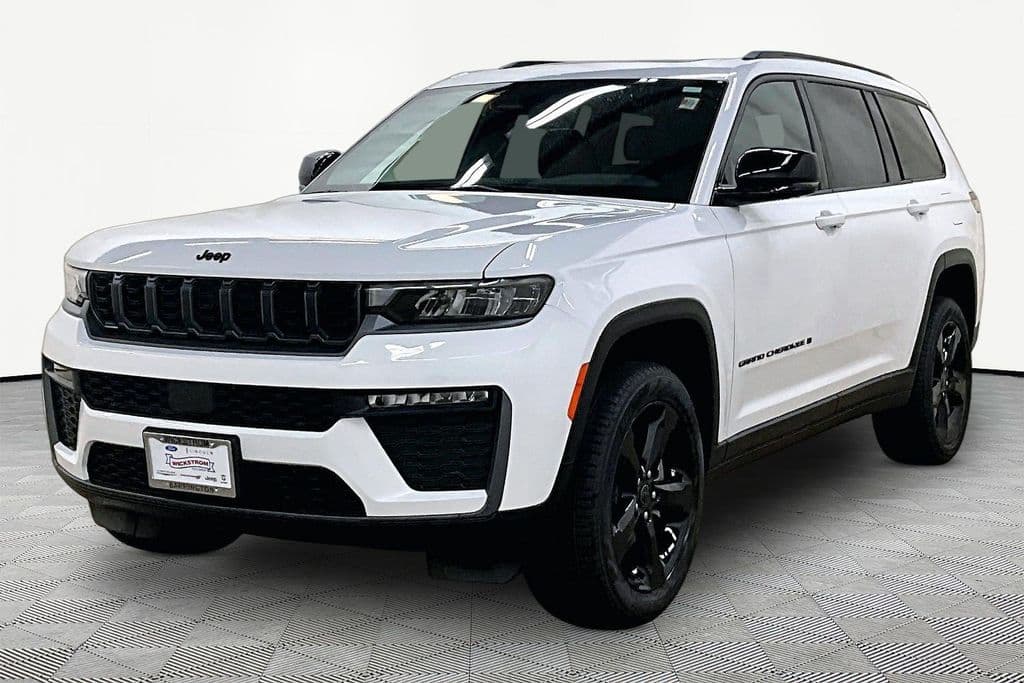 2027 Jeep Grand Cherokee L Limited — photo 1 of 17