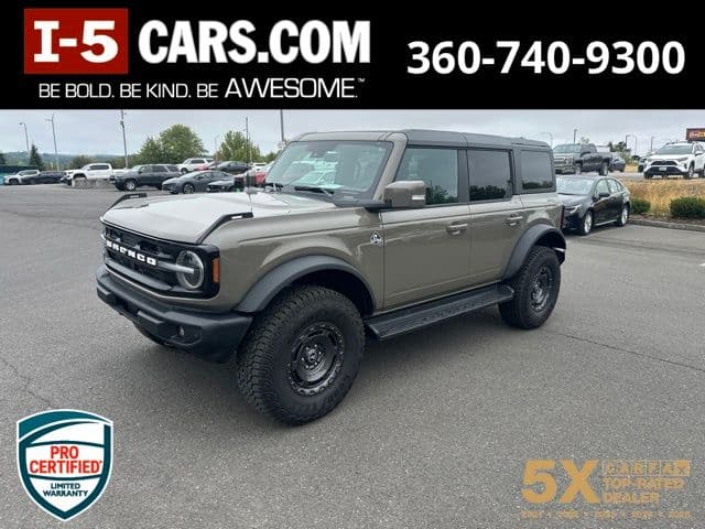 2025 Ford Bronco Outer Banks — photo 1 of 10