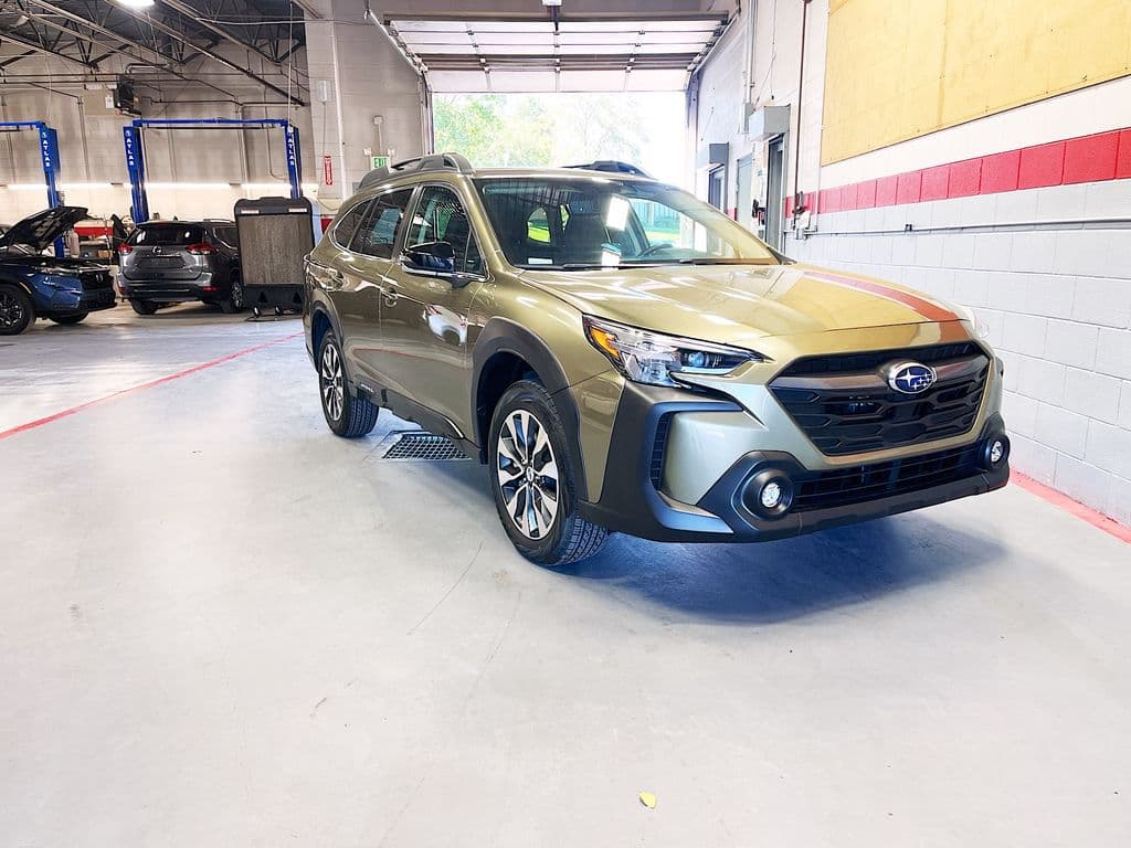2024 Subaru Outback Limited — photo 1 of 34