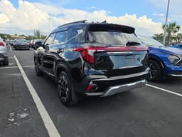 Extra Photo