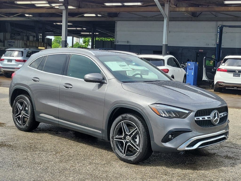 2026 Mercedes-Benz GLA GLA 250 — photo 1 of 29