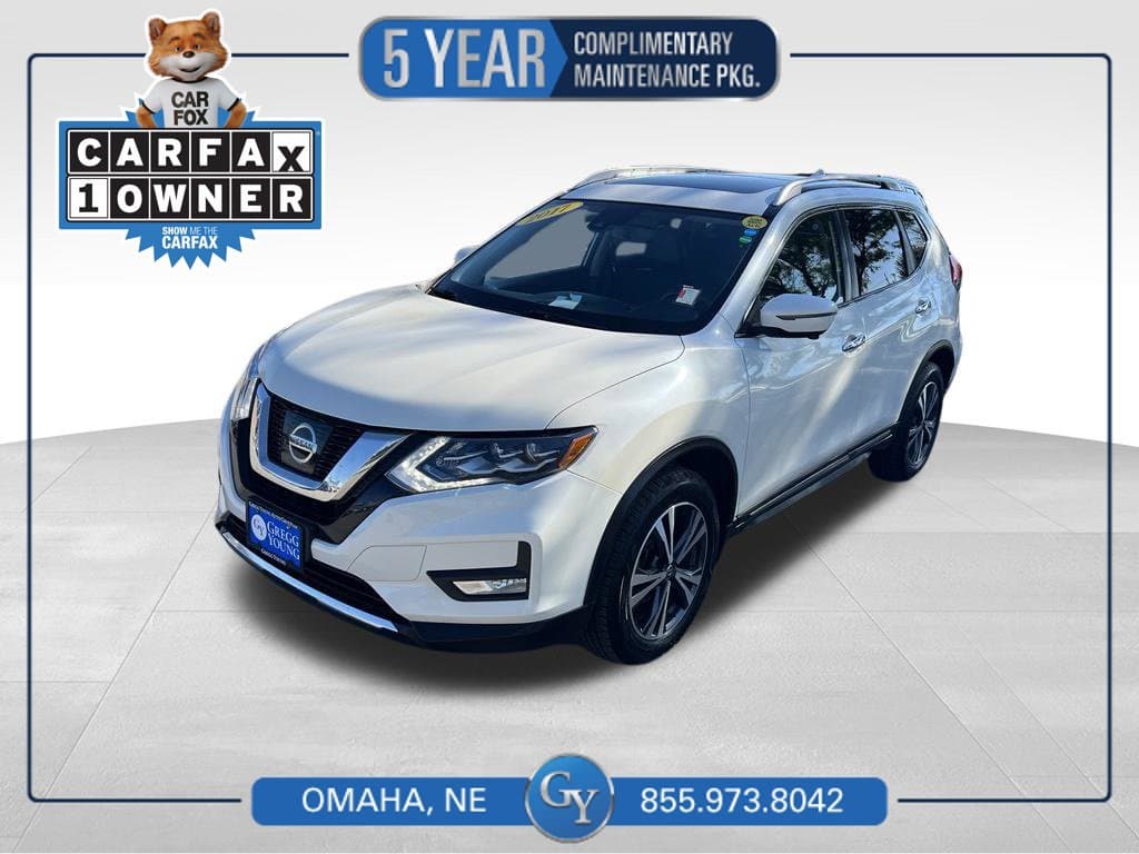 2017 Nissan Rogue SL — photo 1 of 44