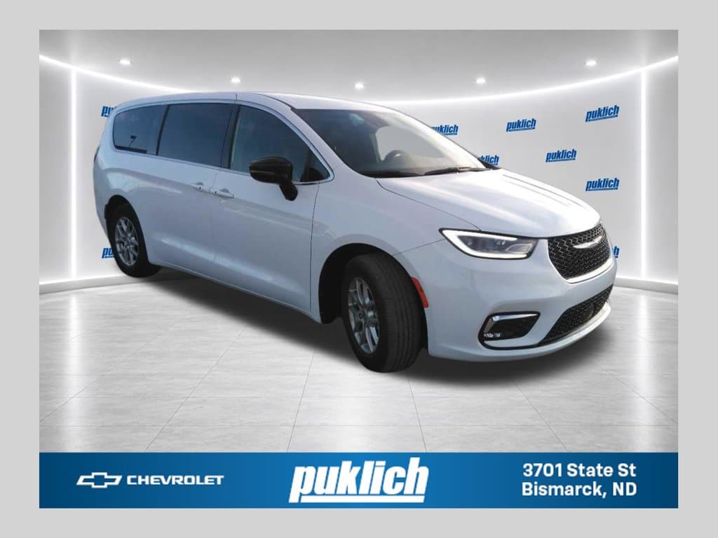 2025 Chrysler Pacifica Select — photo 1 of 8