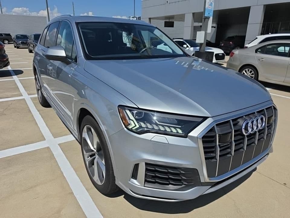 2023 Audi Q7 Premium Plus — photo 1 of 7