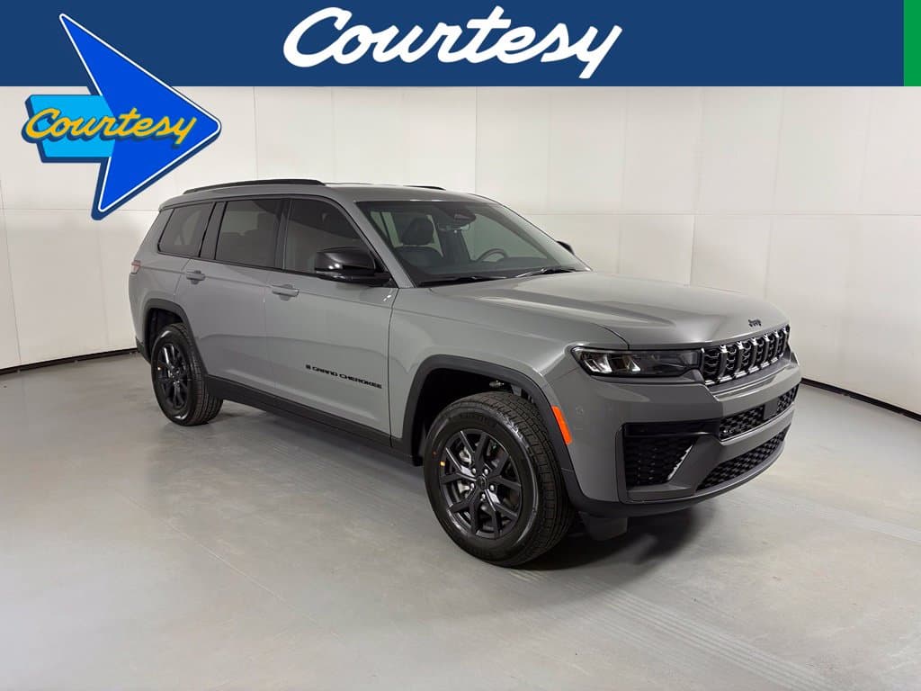 2027 Jeep Grand Cherokee L Laredo Altitude — photo 1 of 45