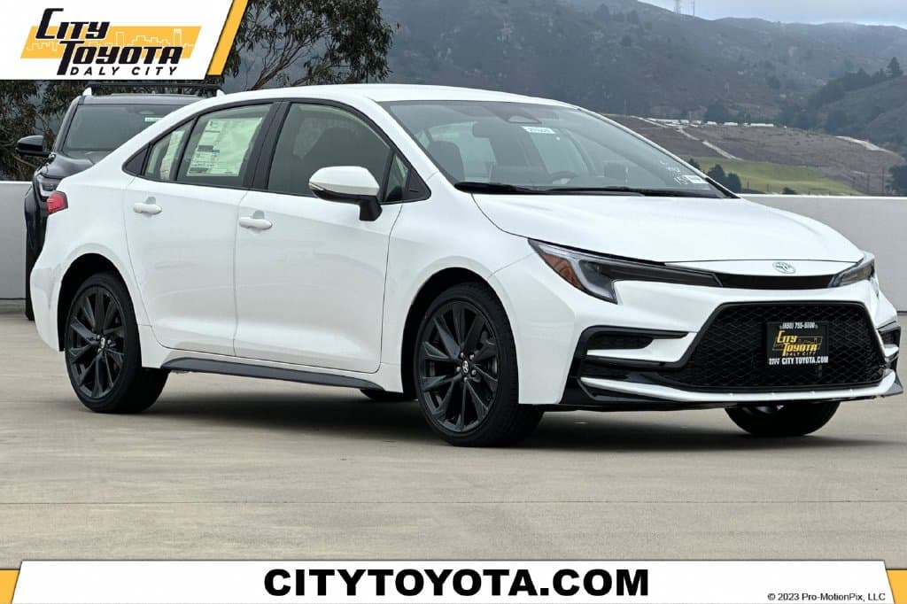 2027 Toyota Corolla SE — photo 1 of 34