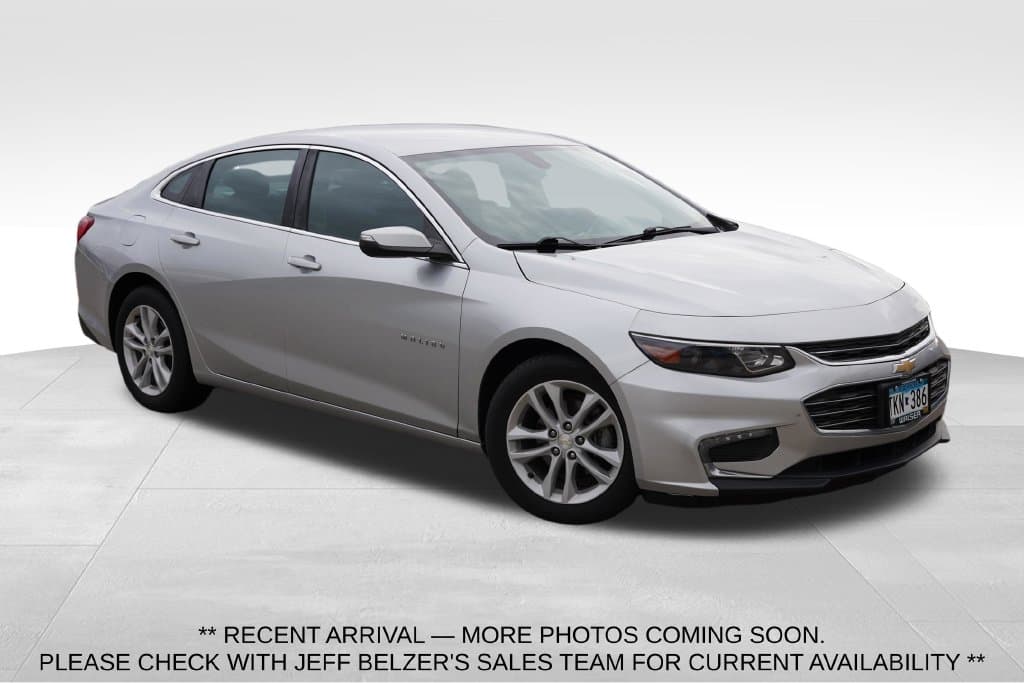 2016 Chevrolet Malibu LT — photo 1 of 6